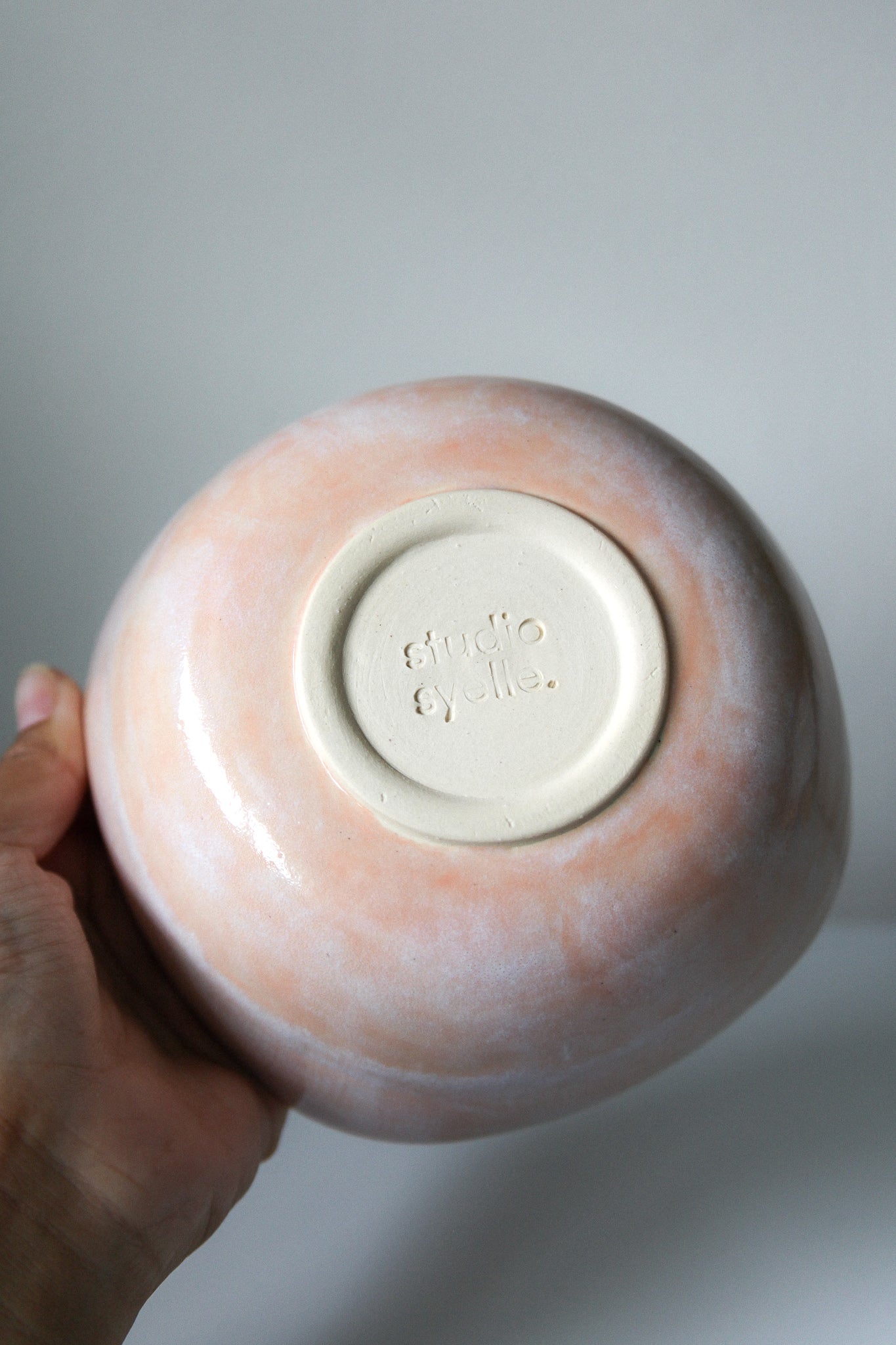 pinky square bowl