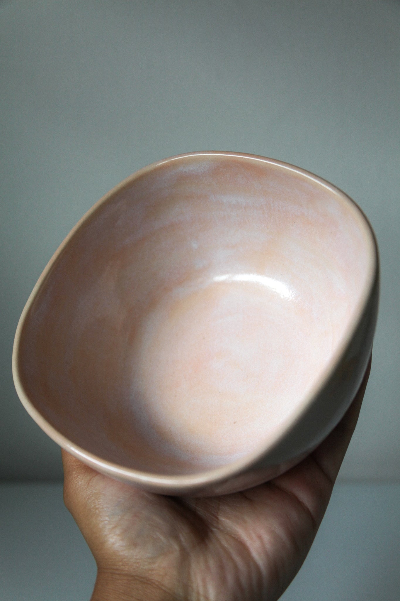 pinky square bowl